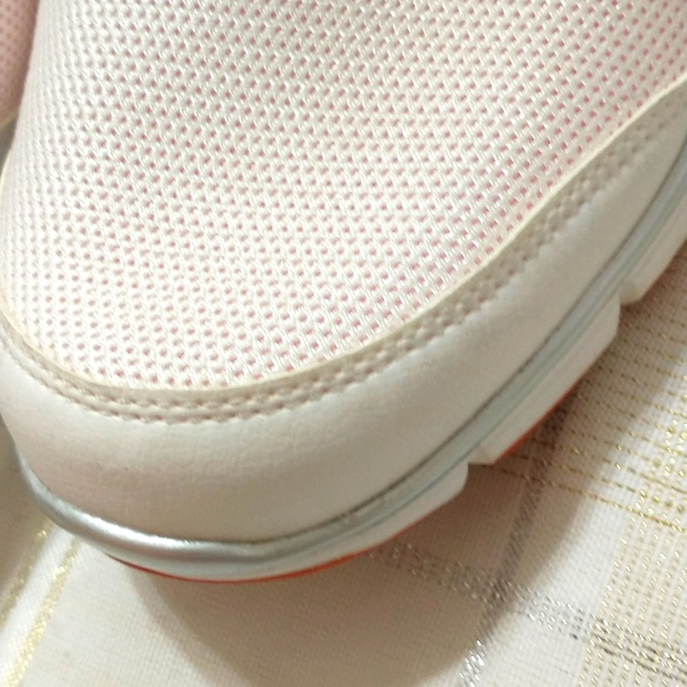 Ladies new climacool Adidas athletic shoes SZ 8 1/2 air vent on sides - Picture 5 of 10